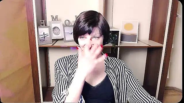  AngeliaFlow  online show from April 2026 08:16:01 AM