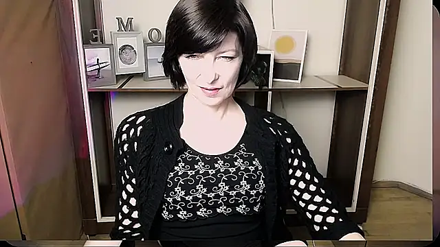  AngeliaFlow  online show from June 2026 07:30:01 AM