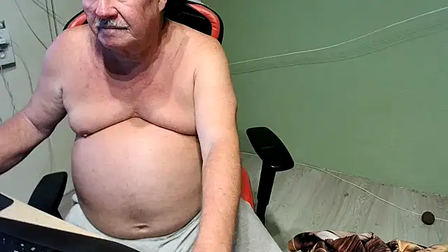 barenfan online show from March 2025 07:27:02 PM