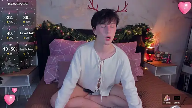 AdrianoAubert online show from December 2025 04:23:02 AM