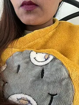 Deepcha1991 online show from March 2025 02:47:01 PM