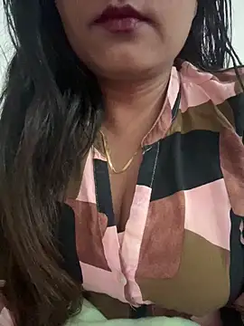 Deepcha1991 online show from April 2026 04:02:02 AM