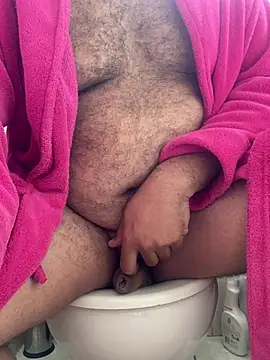 Uncleuncutmushroom online show from January 2026 07:01:02 AM