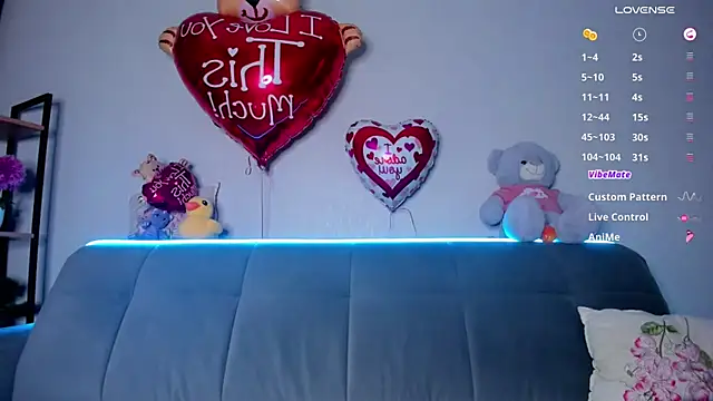 Fia Mood online show from February 2025 04:20:01 PM