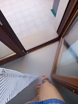 bambolina sexy1985 online show from June 2026 09:37:02 AM