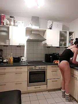 Gamergirl-Linela online show from April 2026 06:47:01 PM