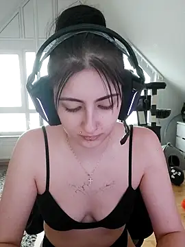 Gamergirl-Linela online show from November 2025 01:15:02 PM