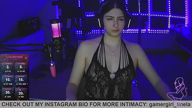 Gamergirl-Linela online show from October 2025 03:41:02 AM