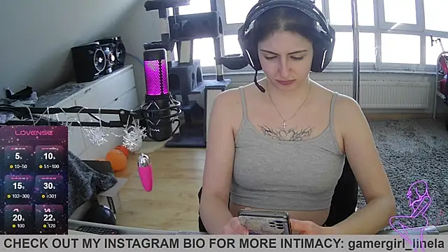 Gamergirl-Linela online show from November 2025 12:09:01 PM