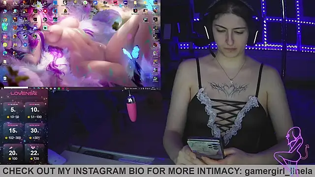 Gamergirl-Linela online show from November 2025 05:45:02 AM