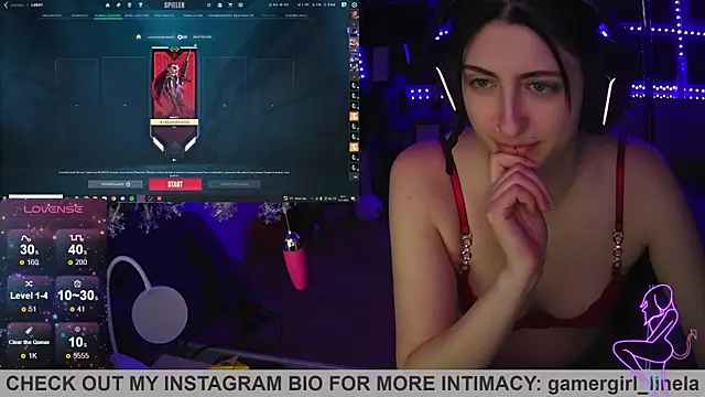 Gamergirl-Linela online show from November 2025 06:23:02 PM