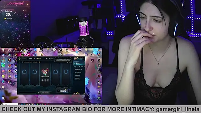 Snapshot of Gamergirl-Linela chatting on July 2026 12:55:02 AM Gamergirl-Linela online show from July 2026 12:55:02 AM