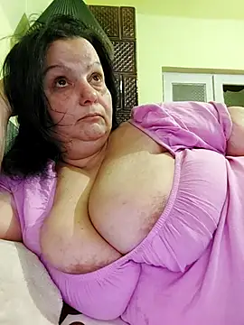 IvettkeXXX online show from December 2025 03:07:01 PM