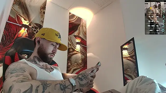 Luke davis01 online show from February 2026 12:56:01 PM