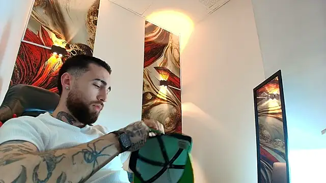 Luke davis01 online show from March 2026 12:50:02 PM