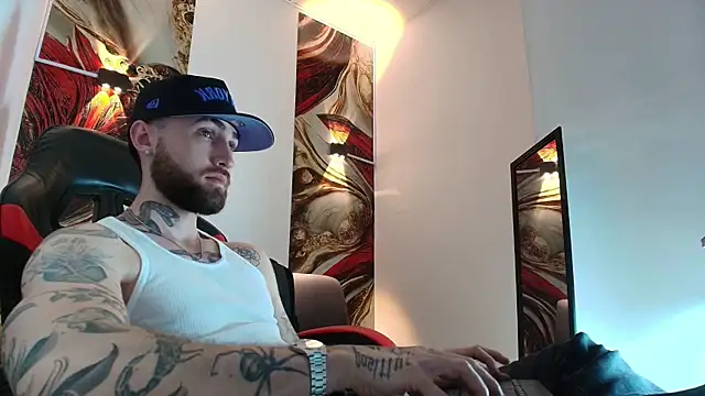 Luke davis01 online show from January 2026 01:16:02 PM