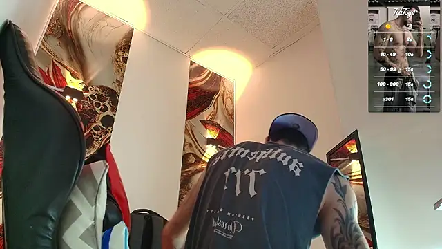 Luke davis01 online show from February 2026 01:00:02 PM