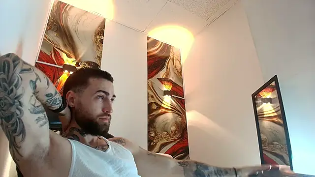 Luke davis01 online show from March 2026 01:10:02 PM