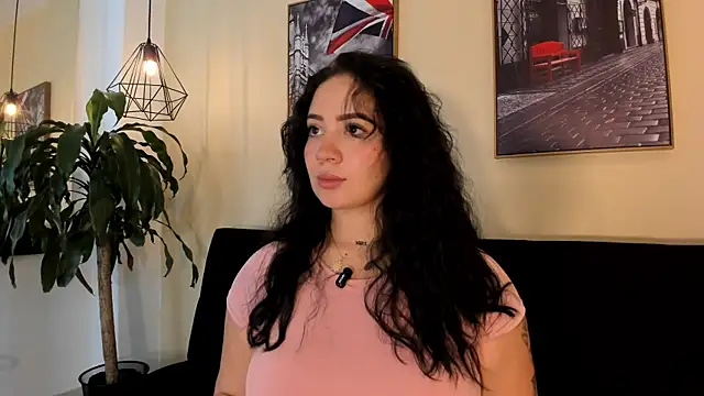 Morgan Wright online show from September 2025 03:40:01 PM