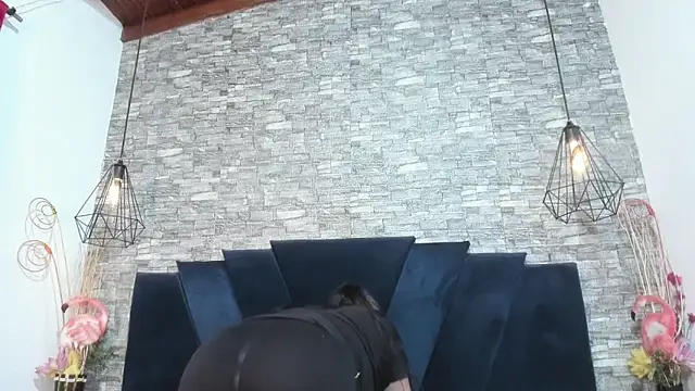 Sophia Brunett online show from March 2026 11:48:02 AM