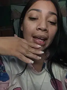 Snapshot of Sophia_Brunett chatting on November 2025 04:45:01 AM Sophia Brunett online show from November 2025 04:45:01 AM