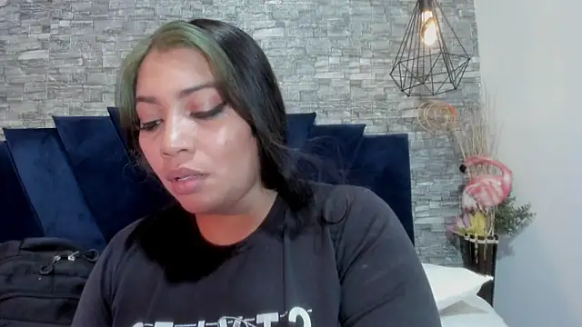 Sophia Brunett online show from February 2026 03:30:01 PM