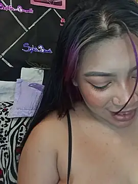 Sophia Brunett online show from June 2026 07:55:01 PM