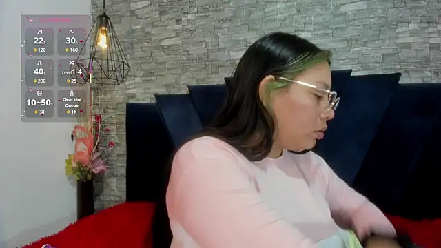 Sophia Brunett online show from February 2026 11:43:02 AM