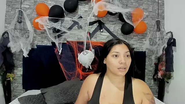 Snapshot of Sophia_Brunett chatting on November 2025 11:59:02 AM Sophia Brunett online show from November 2025 11:59:02 AM