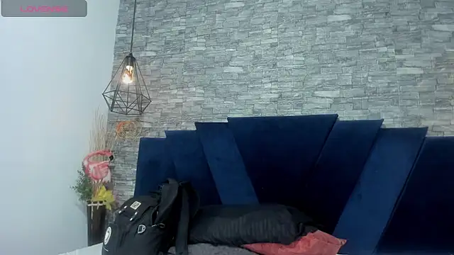 Snapshot of Sophia_Brunett chatting on November 2025 12:31:01 PM Sophia Brunett online show from November 2025 12:31:01 PM