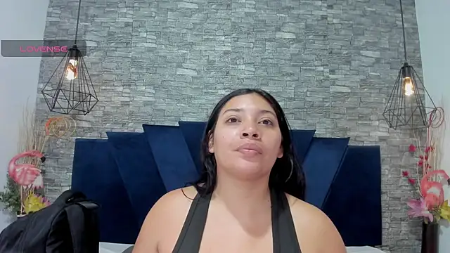Sophia Brunett online show from October 2025 12:06:02 PM