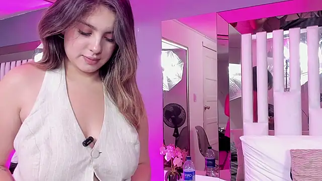 Cloee Rainbow1 online show from March 2025 11:54:01 AM