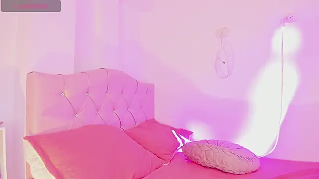 Snapshot of VictoriaBlackfire chatting on December 2025 05:40:02 AM VictoriaBlackfire online show from December 2025 05:40:02 AM