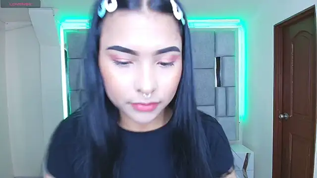 Vera Best  online show from March 2025 02:42:02 PM