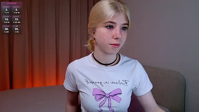 Bella amory online show from July 2026 08:08:01 PM