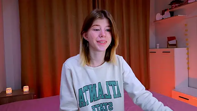 Bella amory online show from November 2025 03:04:01 PM