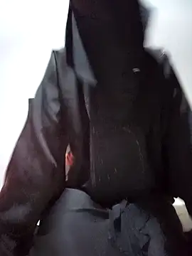 Snapshot of Milan-88 chatting on February 2026 08:39:01 PM Milan-88 online show from February 2026 08:39:01 PM