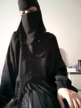 Snapshot of Milan-88 chatting on February 2026 01:44:01 PM Milan-88 online show from February 2026 01:44:01 PM