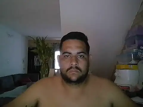 stiven9208 online show from June 2026 06:57:02 PM
