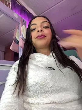 Skye Moore online show from March 2026 06:32:02 PM