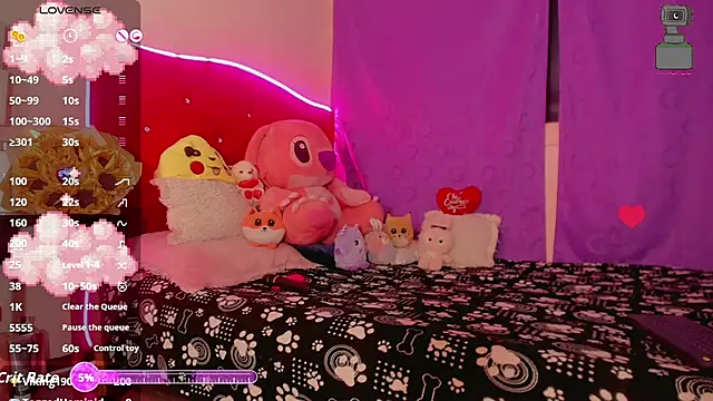 Snapshot of val_princes chatting on November 2025 11:24:01 AM val princes online show from November 2025 11:24:01 AM