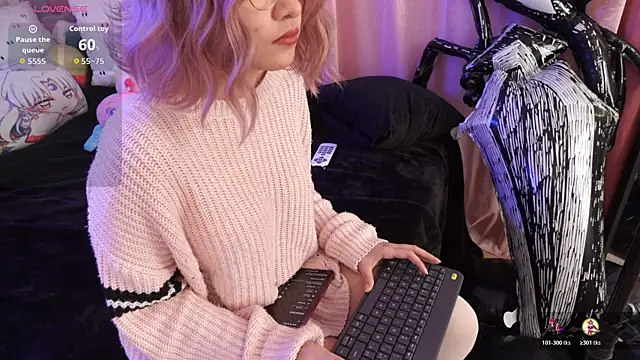 NataliaNovak online show from October 2025 09:03:01 PM