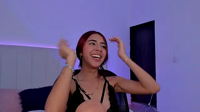 Mirandaa Rogers online show from March 2026 07:04:02 PM