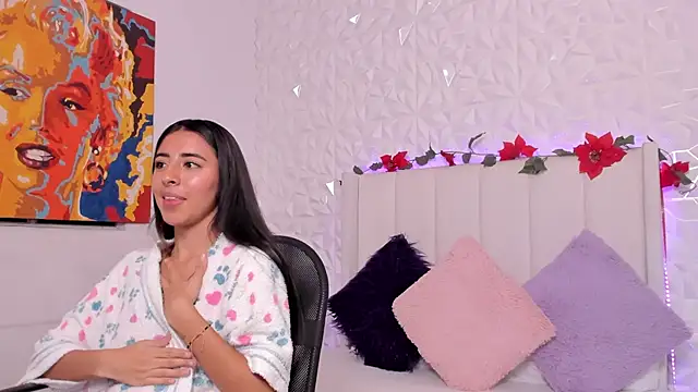 Mirandaa Rogers online show from February 2025 06:35:02 PM