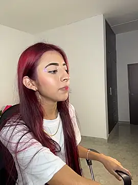 Mirandaa Rogers online show from February 2026 07:11:01 PM