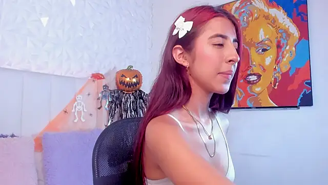 Mirandaa Rogers online show from October 2025 03:01:02 PM