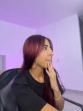 Mirandaa Rogers online show from March 2026 07:03:01 PM