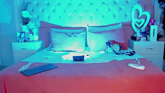 KourtneyEvans online show from February 2026 10:18:01 PM