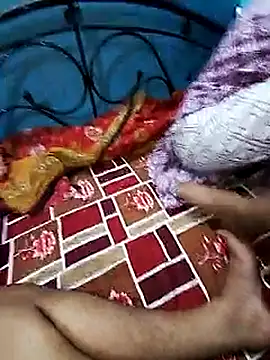 Snapshot of simrun70 chatting on February 2026 12:07:01 AM simrun70 online show from February 2026 12:07:01 AM