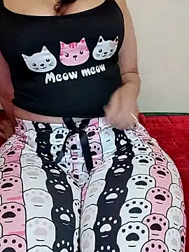 Malika-697 online show from February 2026 10:31:01 PM